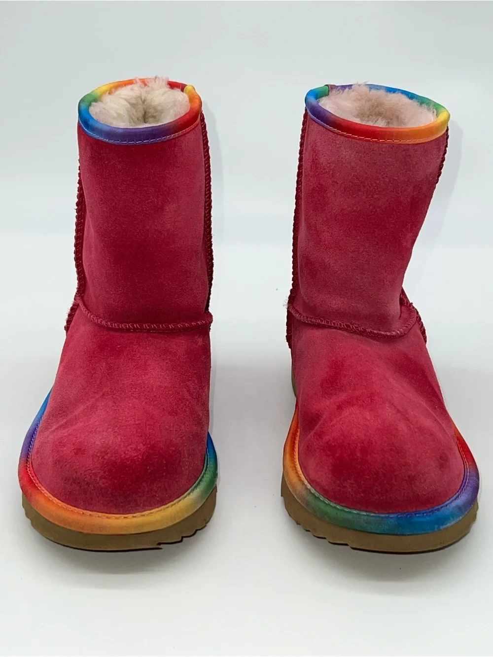 UGG Classic Rainbow‎ Short Fushia Pink Suede Youth Sz 3 in Time for Back School